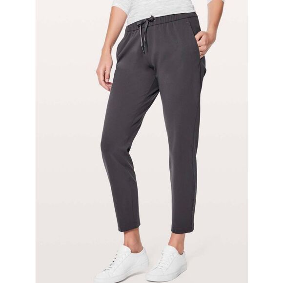 lululemon athletica Pants - Lululemon On The Fly Pant in Dark Shadow